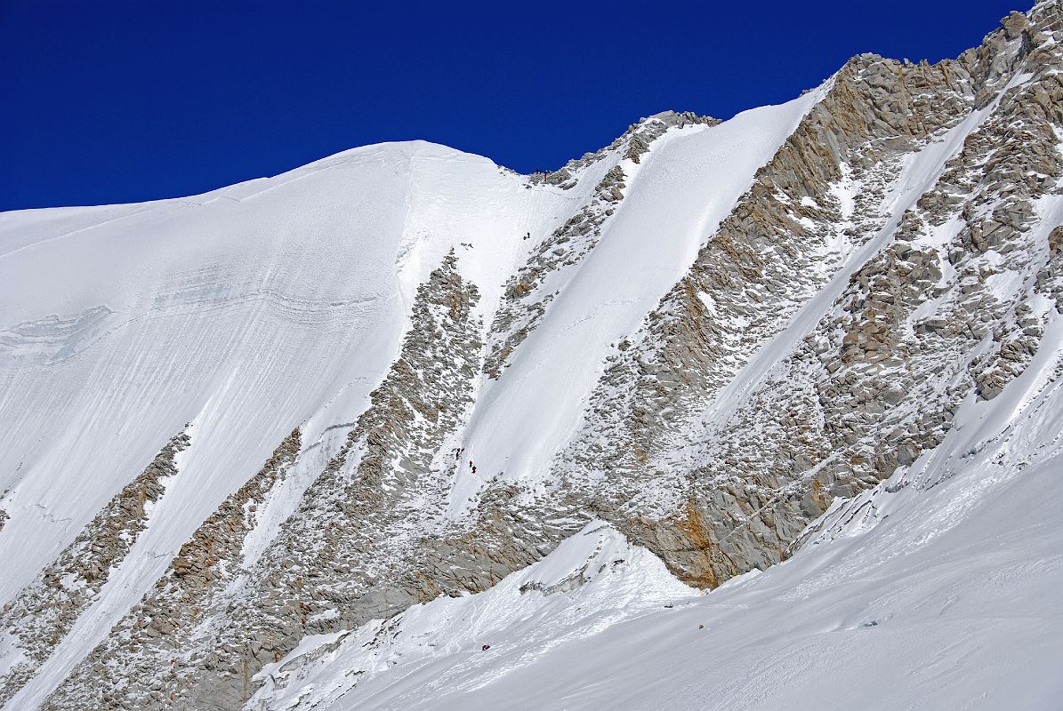 10 23 Full View Of Descent Route To Bottom Of West Col